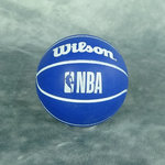 Wilson NBA Dribbler azul. Micropelota