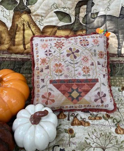 Pansy patch quilts and stitchery - Patchwork Baskets Series, Betsy's Autumn basket 2/4