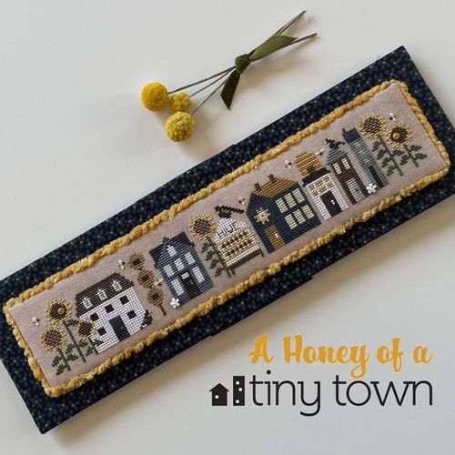 Heart in Hand - A honey of a tiny town