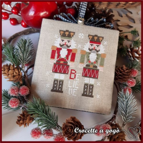 Crocette a gogo - Christmas vintage series, Schiaccianoci 5/12