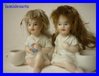 Paire de petites figurines bébé poupées 1900