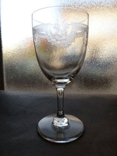 SAINT LOUIS CRYSTAL MANON pattern  GLASS  11,1 cm   stock: 0