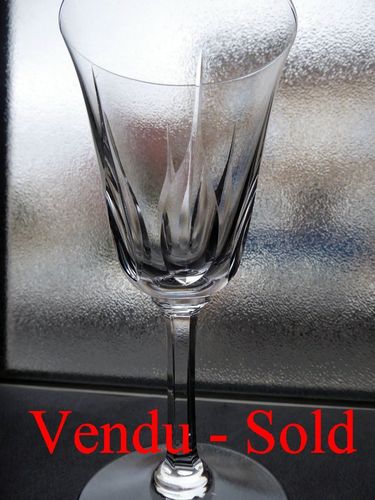 SAINT LOUIS CERDAGNE CRYSTAL WINE GLASS N°3   16 cm    stock: 0