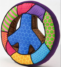Coussin Peace and Love Britto