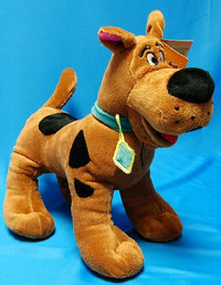 Peluche Scooby Doo chien 30 cm