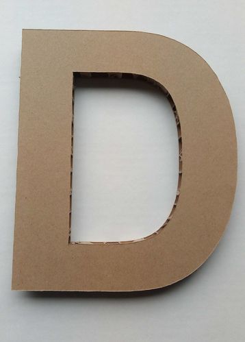Lettre D en carton