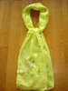 BON PLAN - Echarpe foulard brodé jaune anis en mousseline de soie doupionnée MARC ROZIER