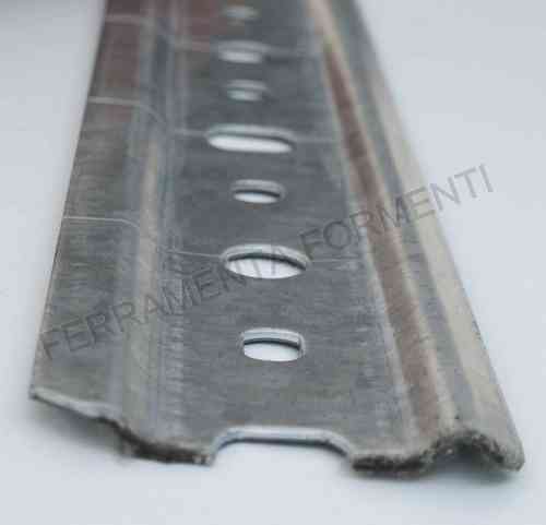 Steel bar for fastening cabinet x 1 meter long, perforated and segmente