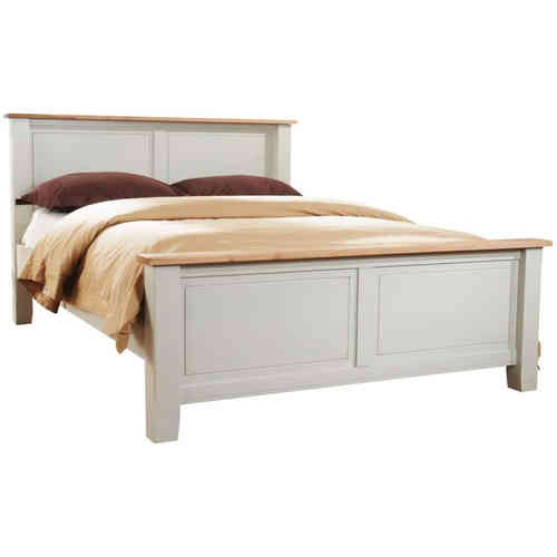 Letto bianco shabby chic