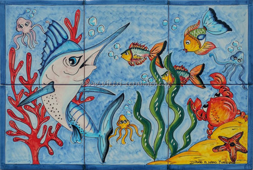Pannello in Ceramica Fondale Marino con Pesce Spada e Granchio 60x40 cm