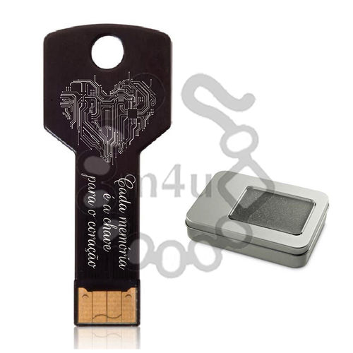 Pen USB em forma de Chave c/ Gravação "Cada memória é a chave para o coração"
